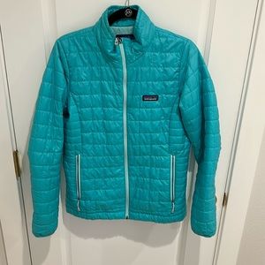 Patagonia Nano Puff Women’s size M
